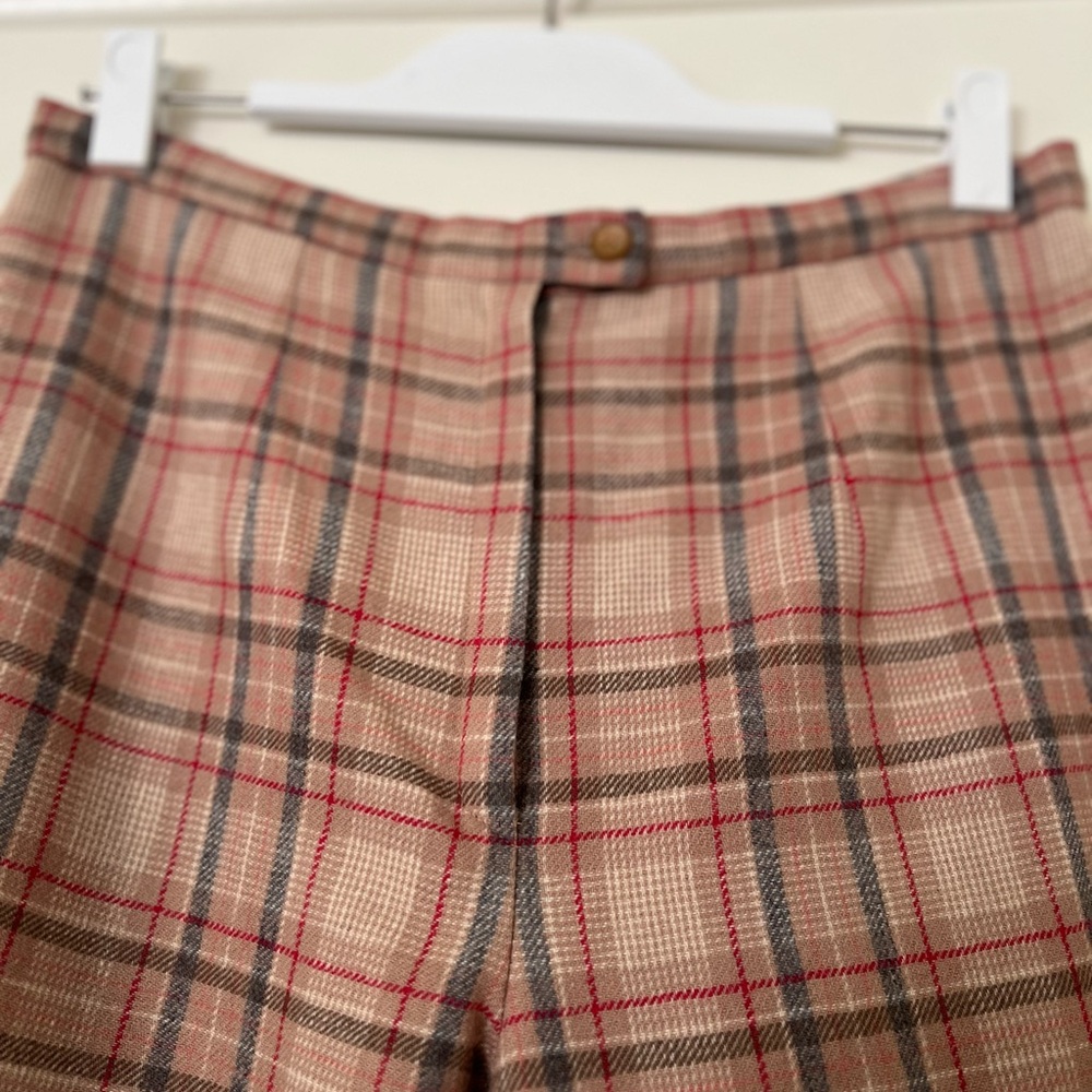 Pendleton Women's Plaid Trousers in Beige and Brown